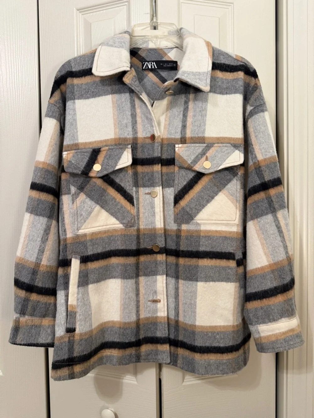 ZARA Plaid Shacket in Cream, Gray & Tan - Picture 1 of 5